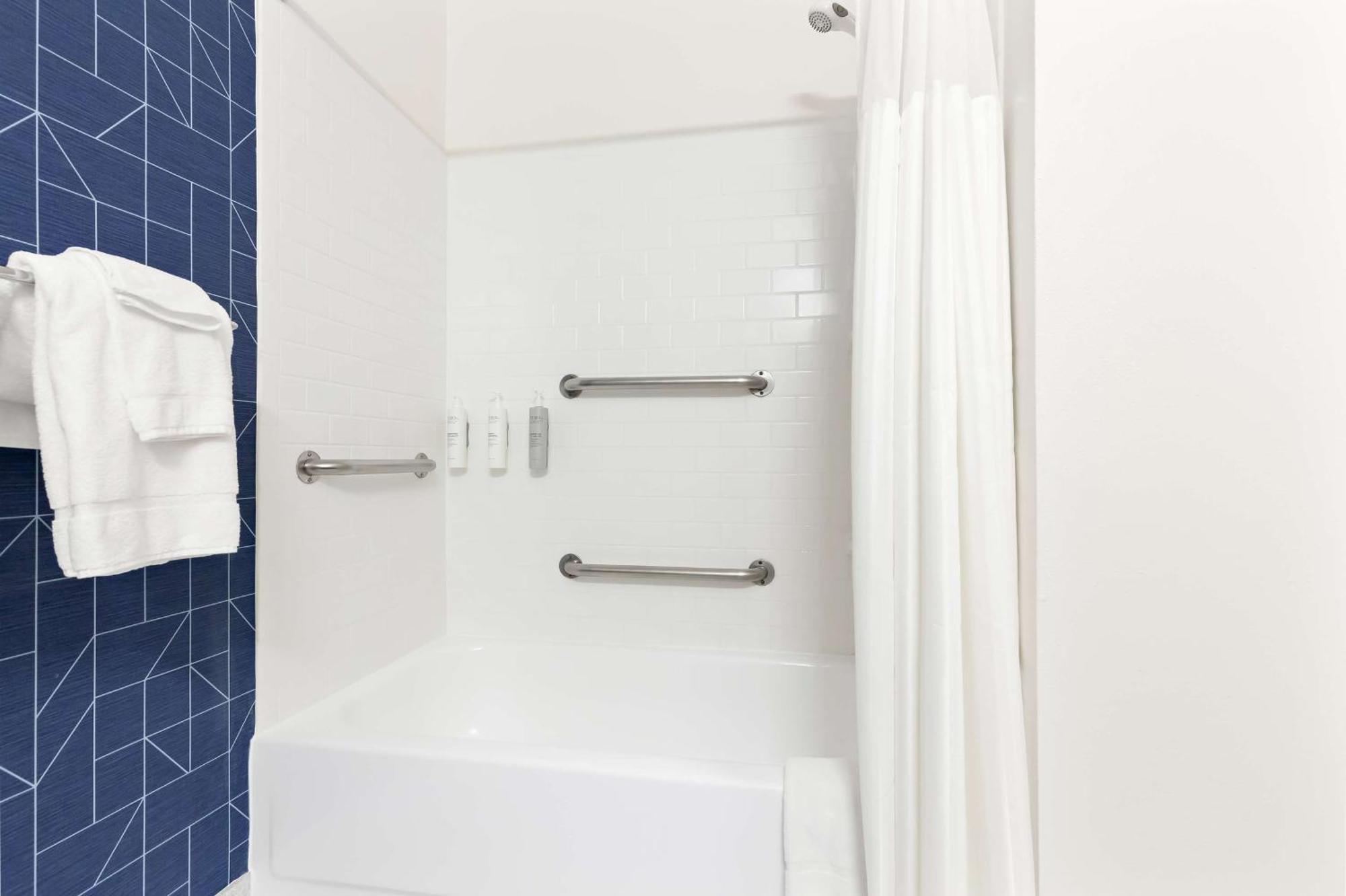Spark By Hilton Springfield Southwest Bagian luar foto