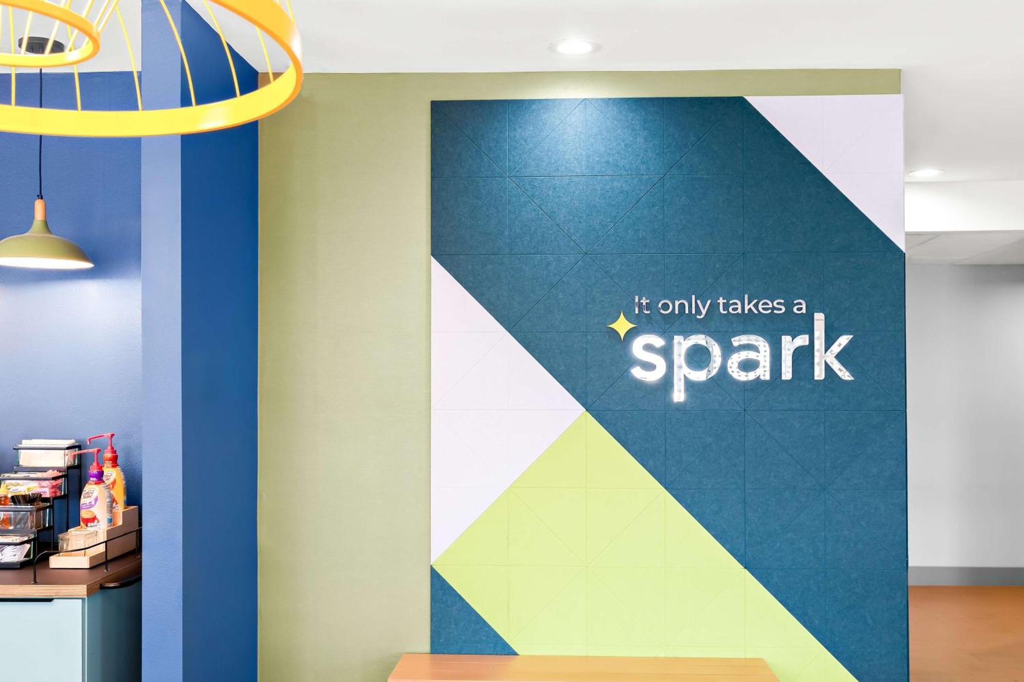 Spark By Hilton Springfield Southwest Bagian luar foto